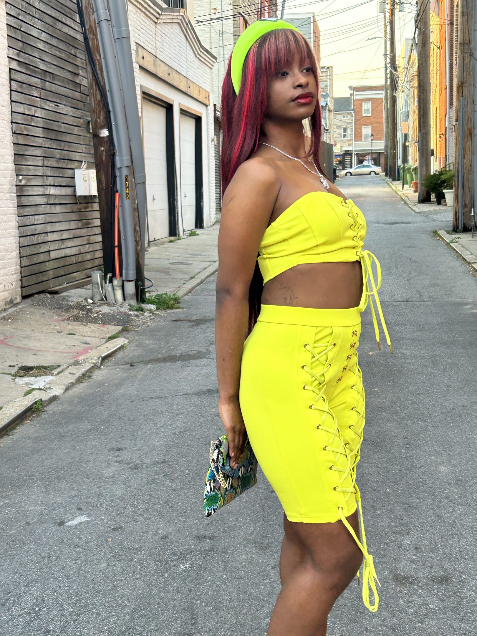 LIME GREEN HONEY