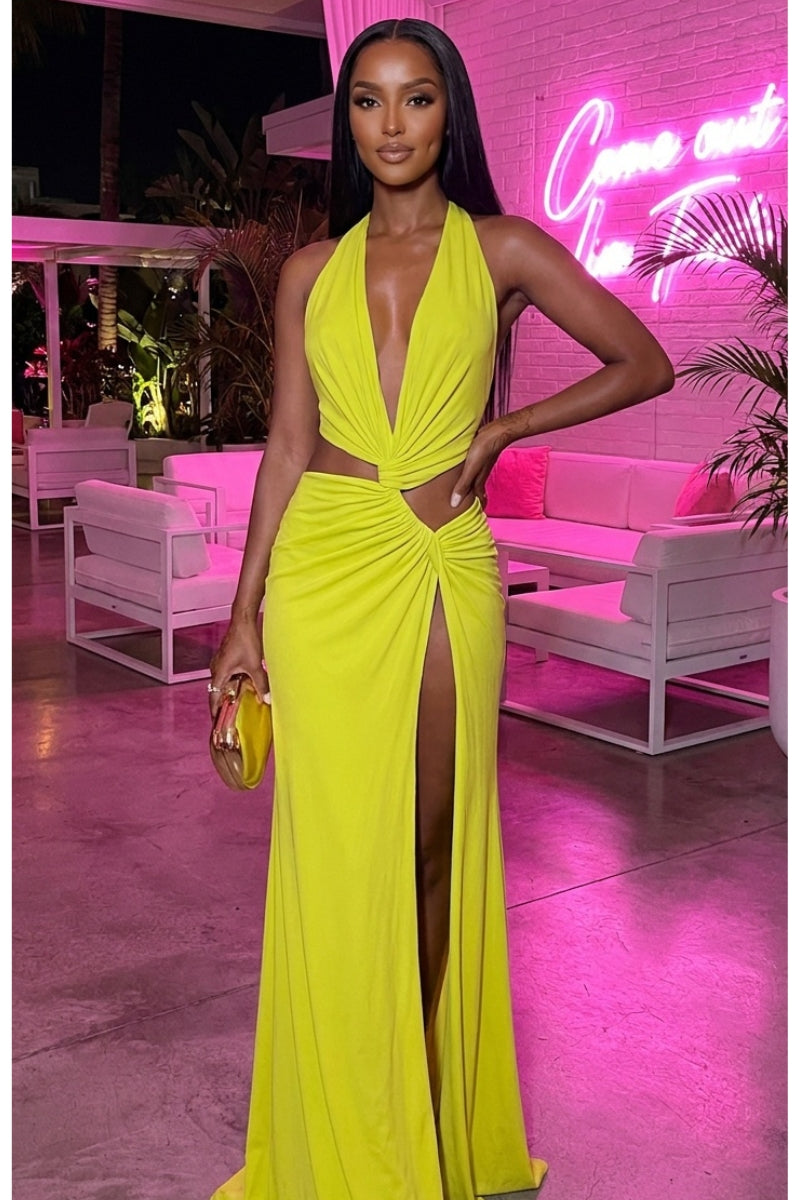 Golden Aura Gown ⭐